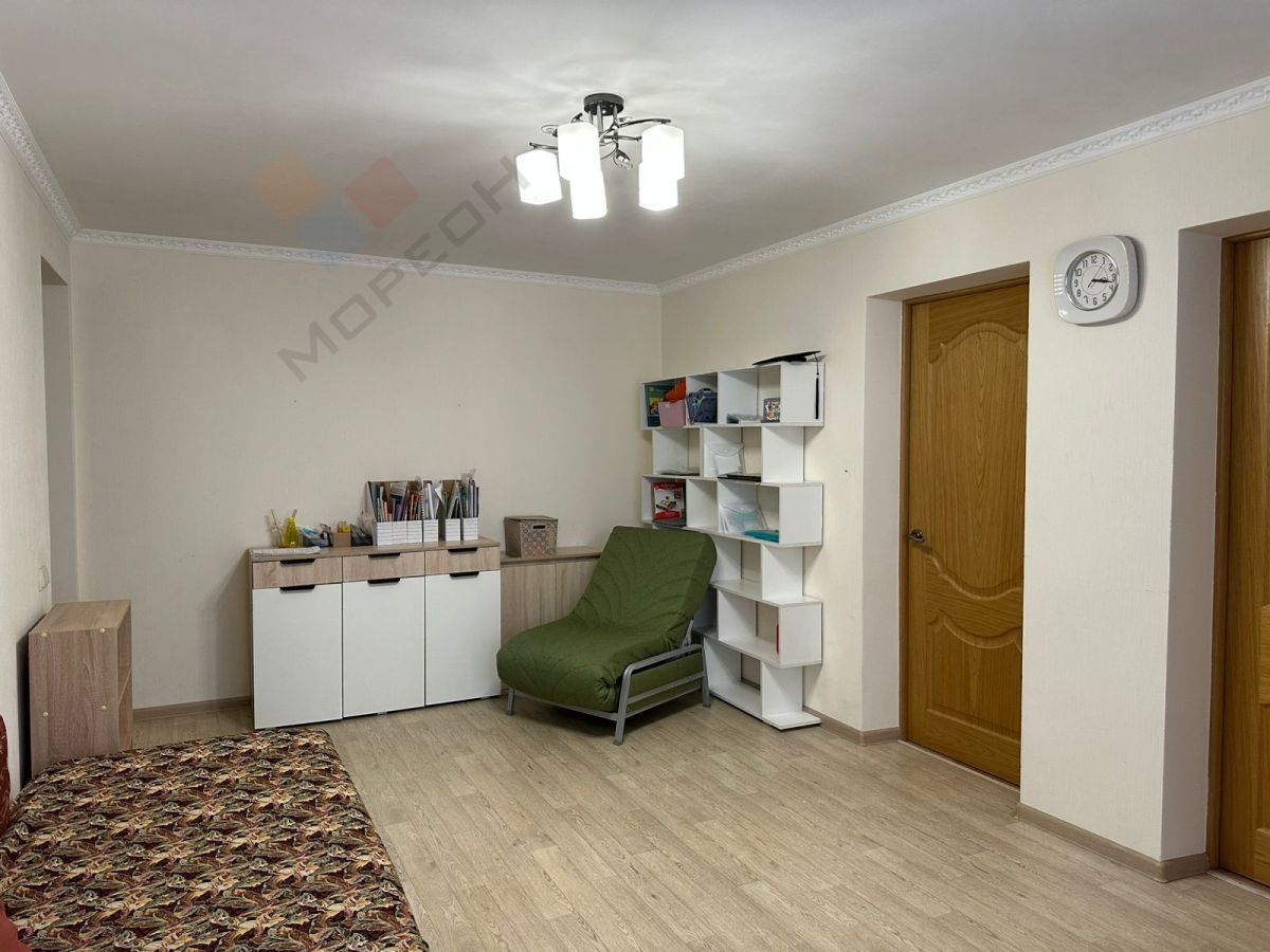 Купить 3-комнатную