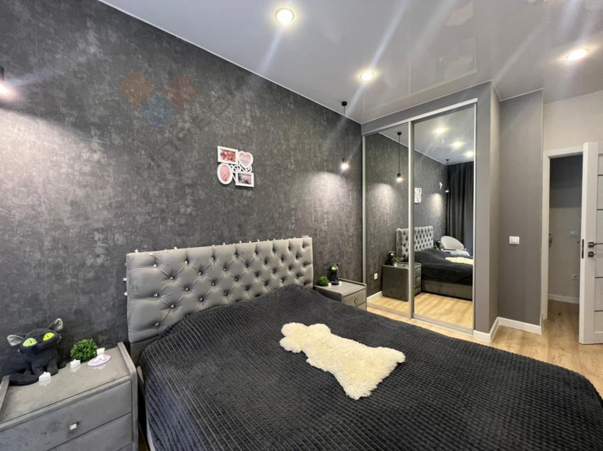 Купить 3-комнатную квартиру