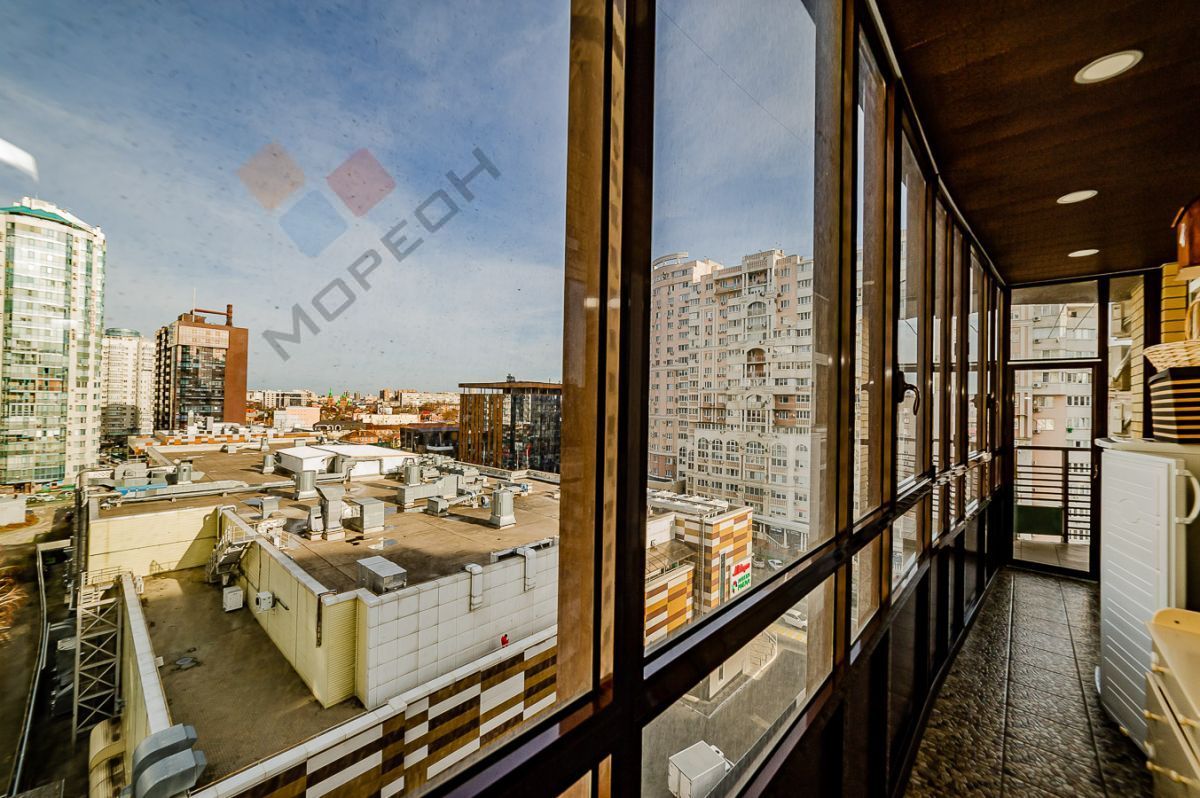 Купить 4-комнатную