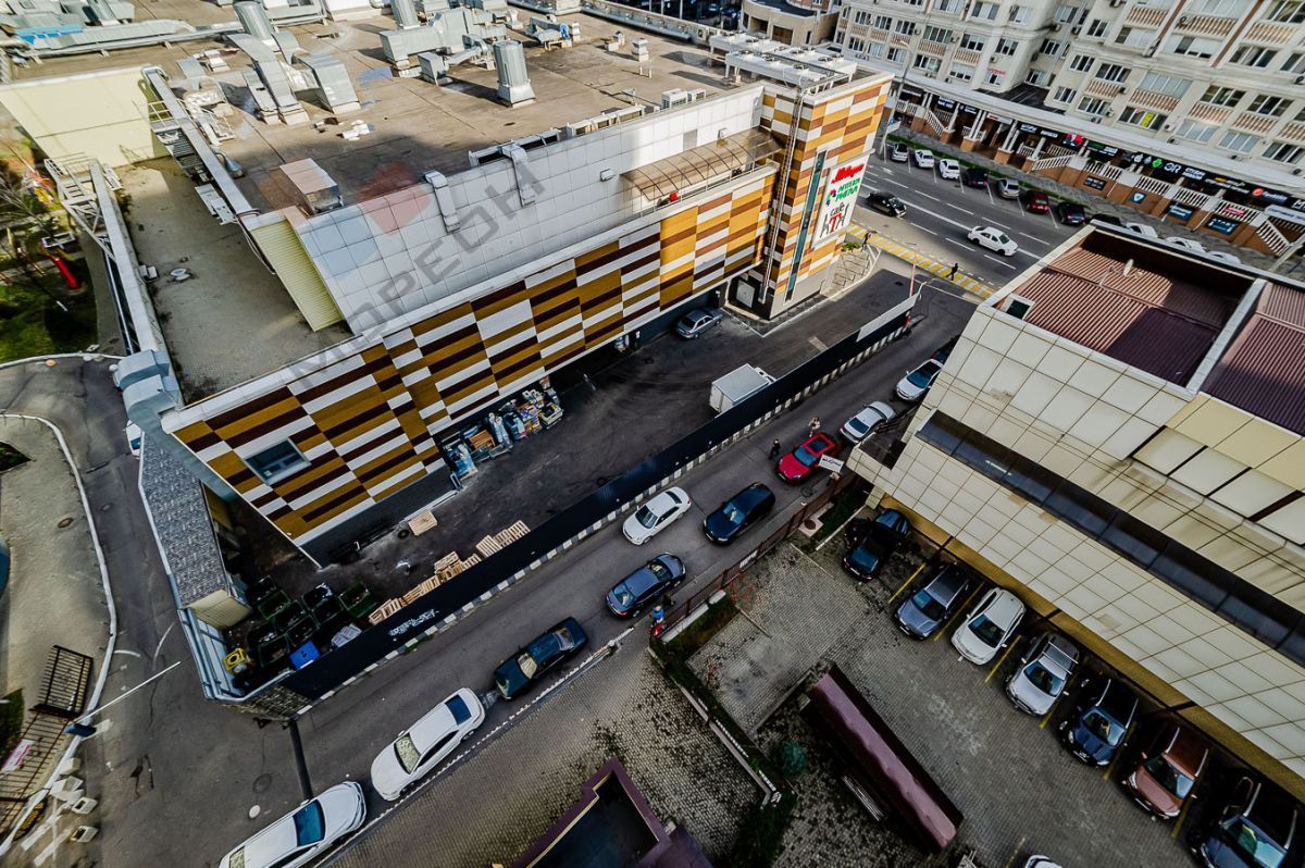 Купить 4-комнатную