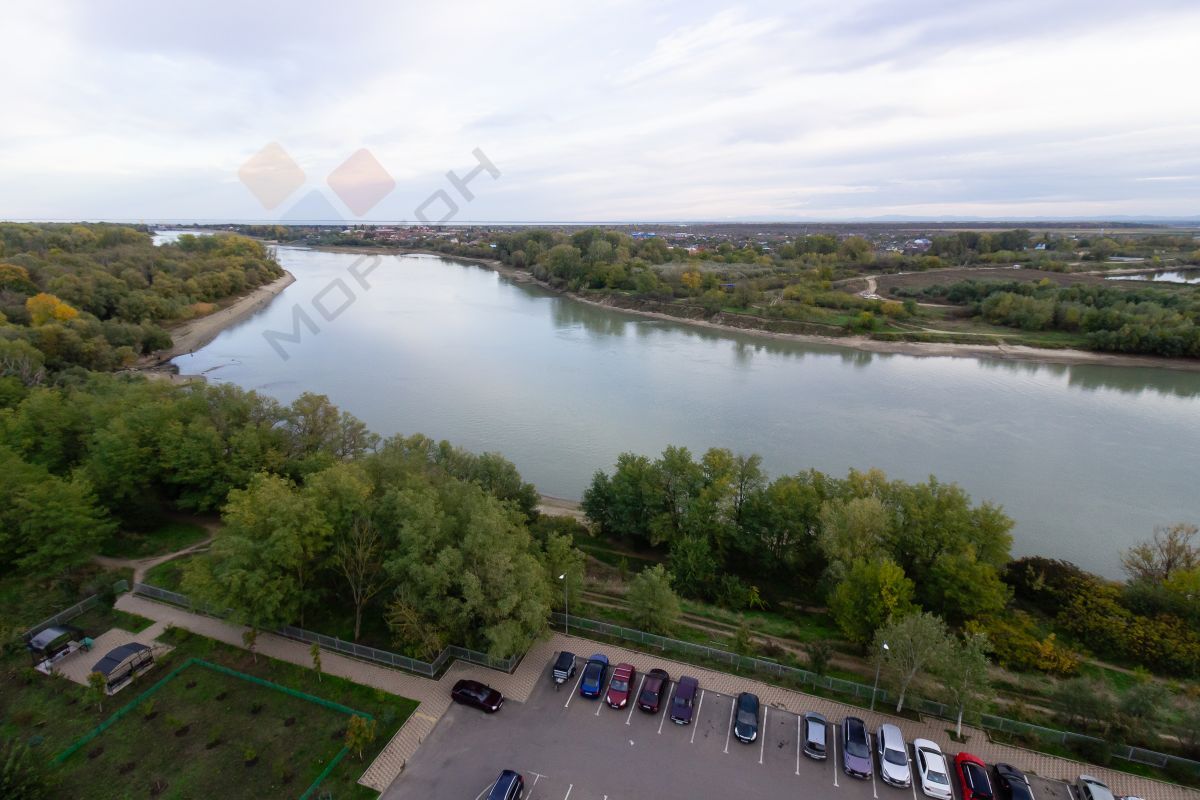 Купить 3-комнатную