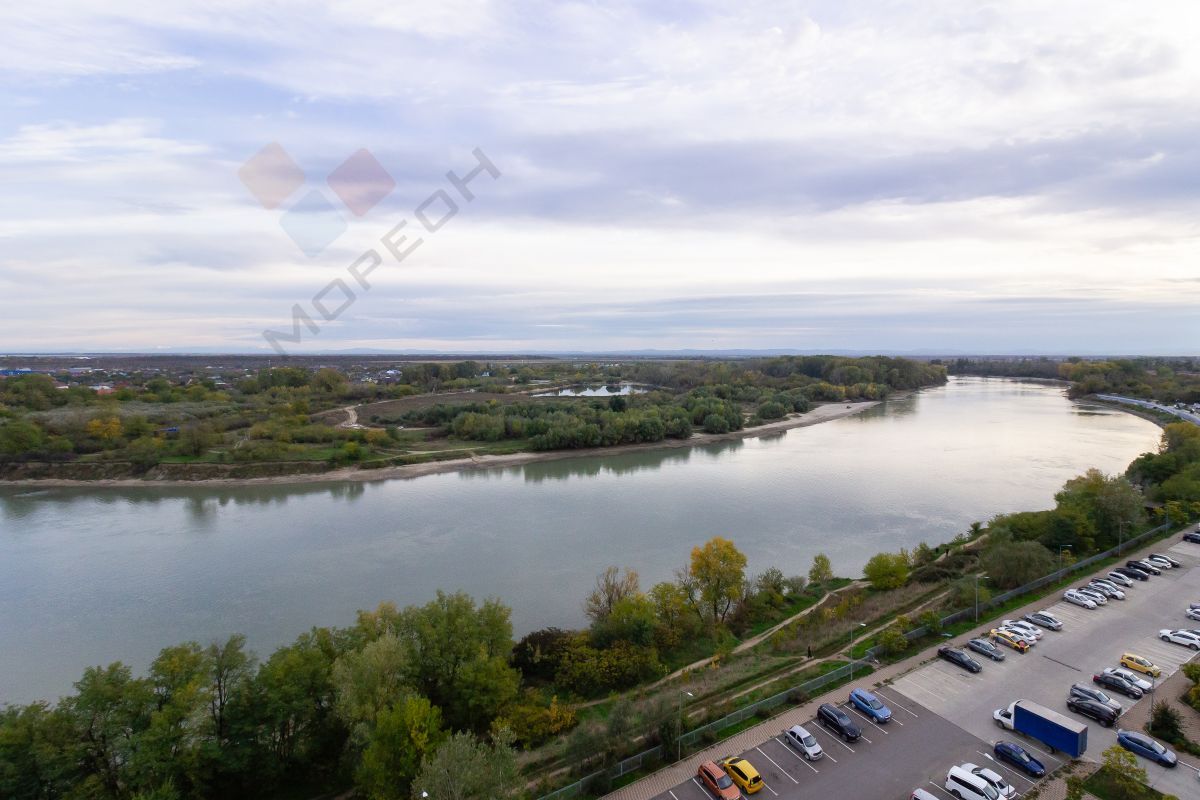 Купить 3-комнатную