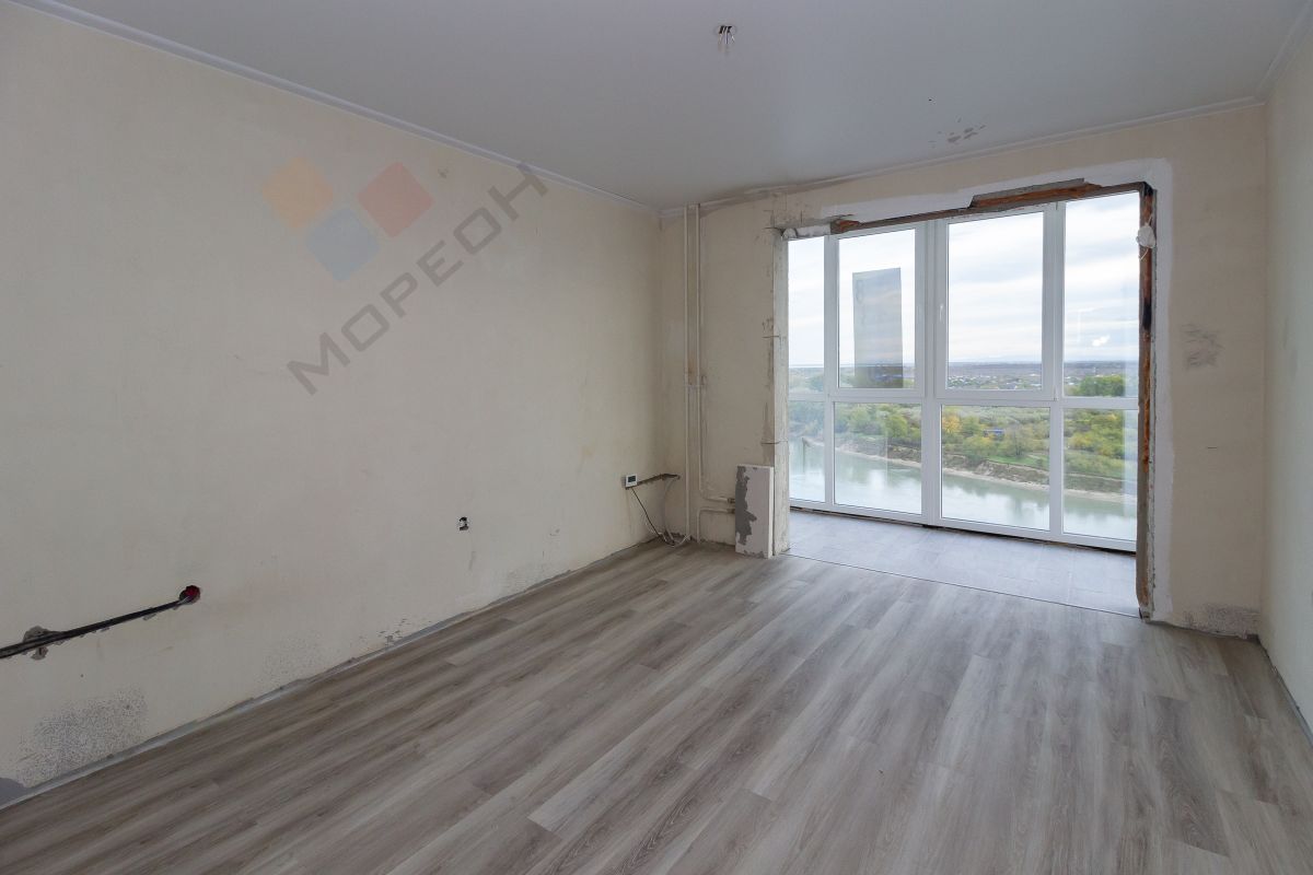 Купить 3-комнатную