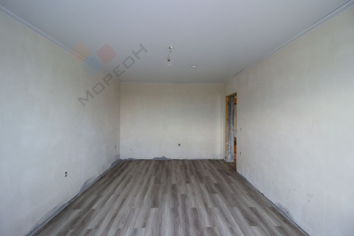 Купить 3-комнатную