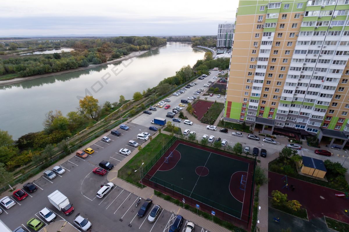 Купить 3-комнатную