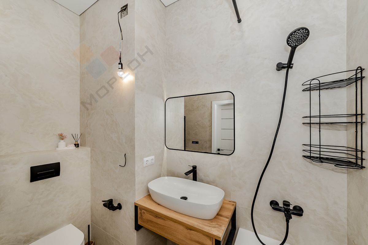 Купить 3-комнатную