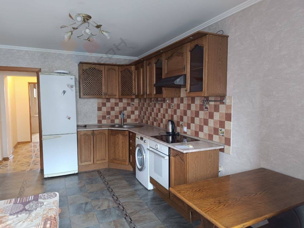 Купить 3-комнатную квартиру