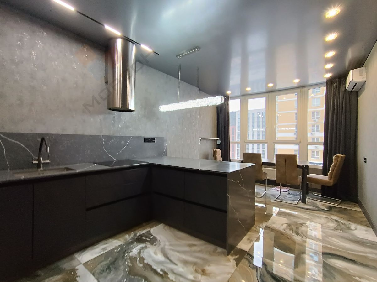 Купить 3-комнатную квартиру