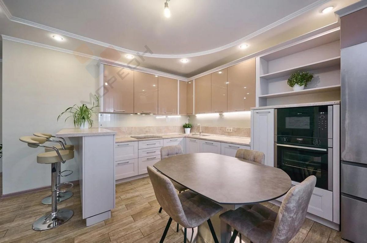 Купить 3-комнатную квартиру