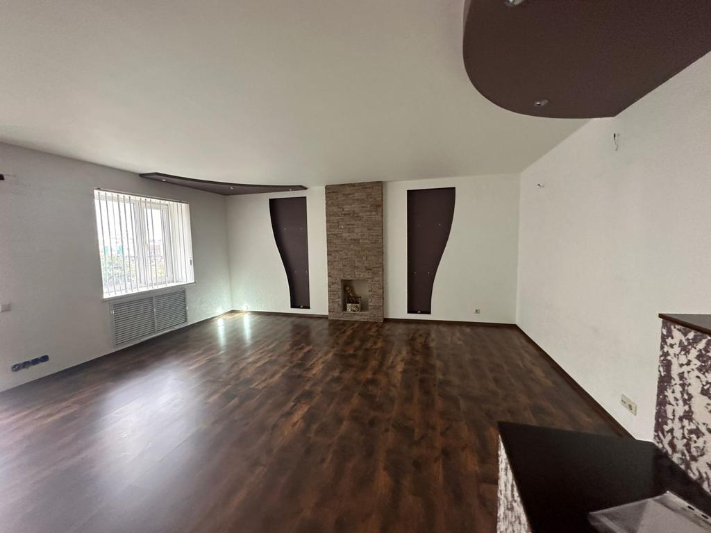 Купить 3-комнатную квартиру