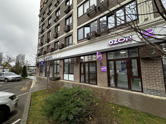 Снять  торговое помещение