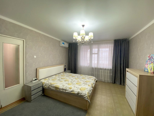 Купить 3-комнатную квартиру