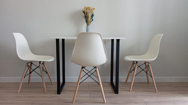 Снять --комнатную квартиру