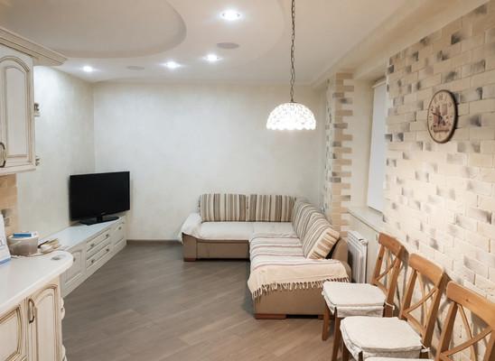 Купить 3-комнатную квартиру