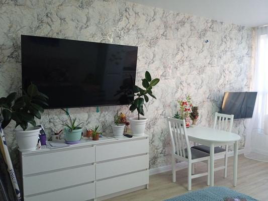 Купить --комнатную квартиру