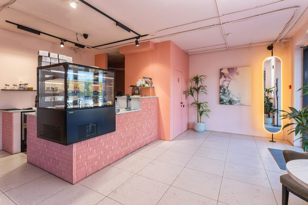 Купить  торговое помещение